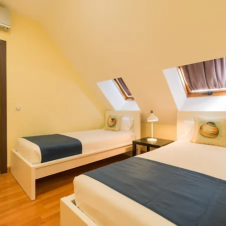 Family Tomas Miller アパート *