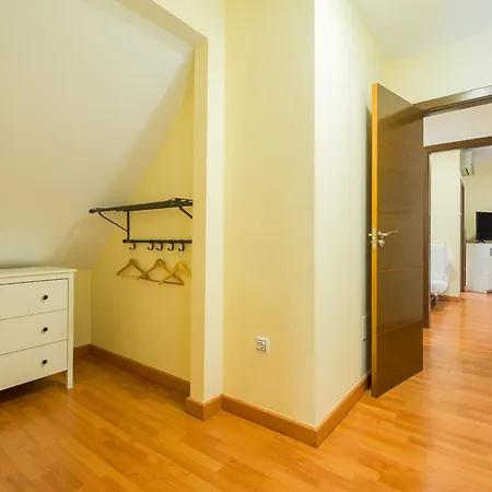 Avatar Duplex Near The *